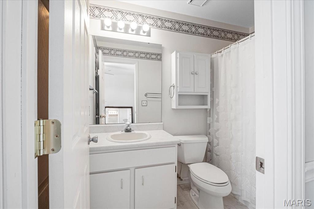 Sherman Meadows Twnhms #4G - Residential