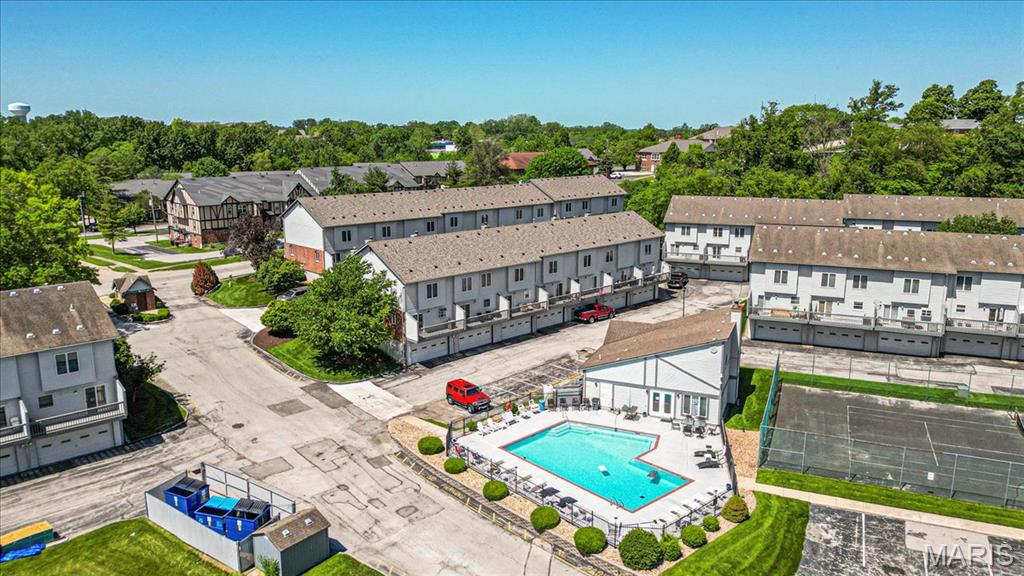 Sherman Meadows Twnhms #4G - Residential