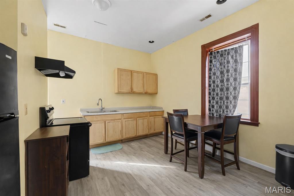 Wm D Fields Sub - Commercial Sale