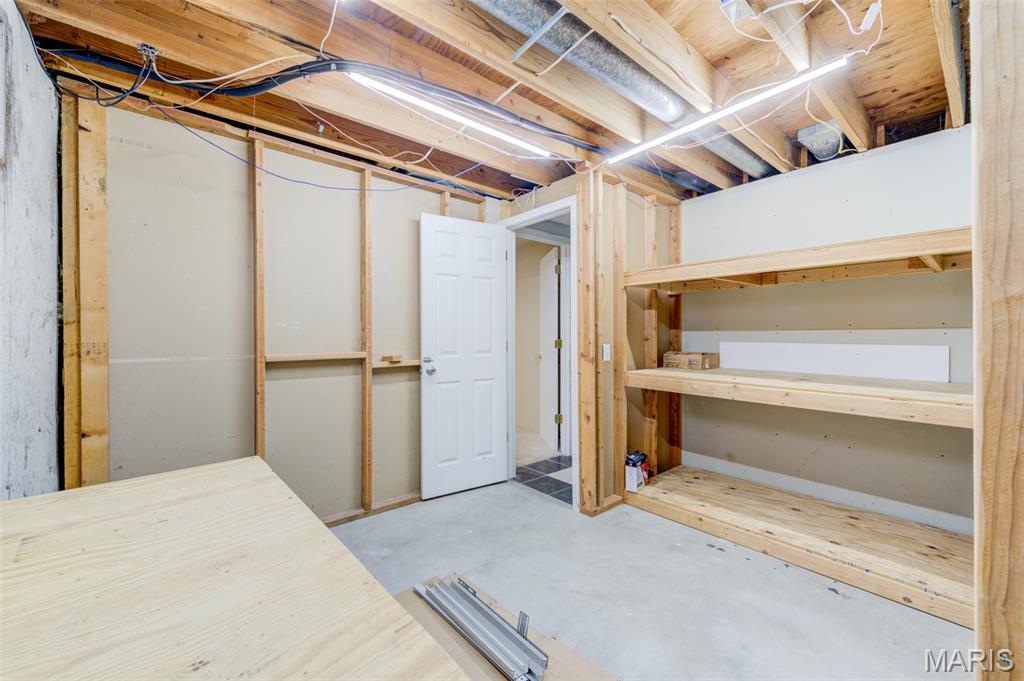 Summer Winds Condos Ph1 Stg7&8 - Residential