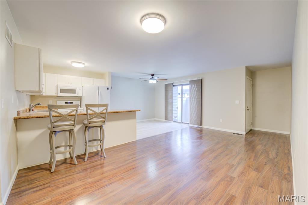 Summer Winds Condos Ph1 Stg7&8 - Residential