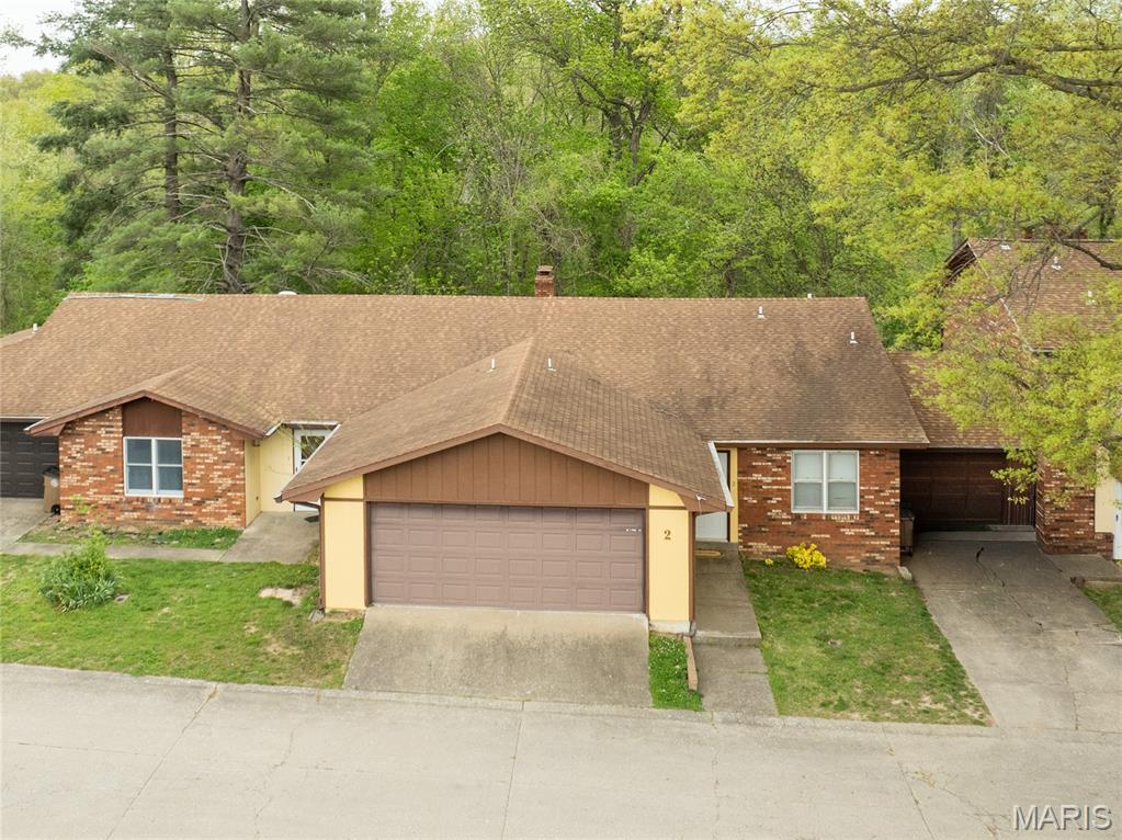 Village on the Green - Residential