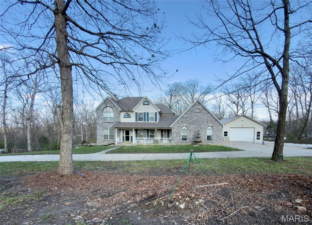 Photo of 2424 Lone Trail Drive, Foristell, MO 63348 (MLS # 26017085)