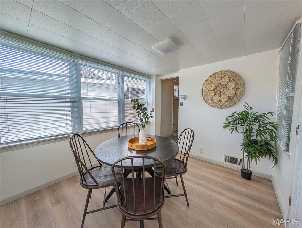 Russell Place - Residential