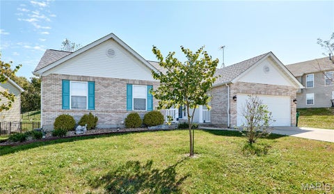 Photo of 270 Osage Avenue, Troy, MO 63379 (MLS # 26066273)