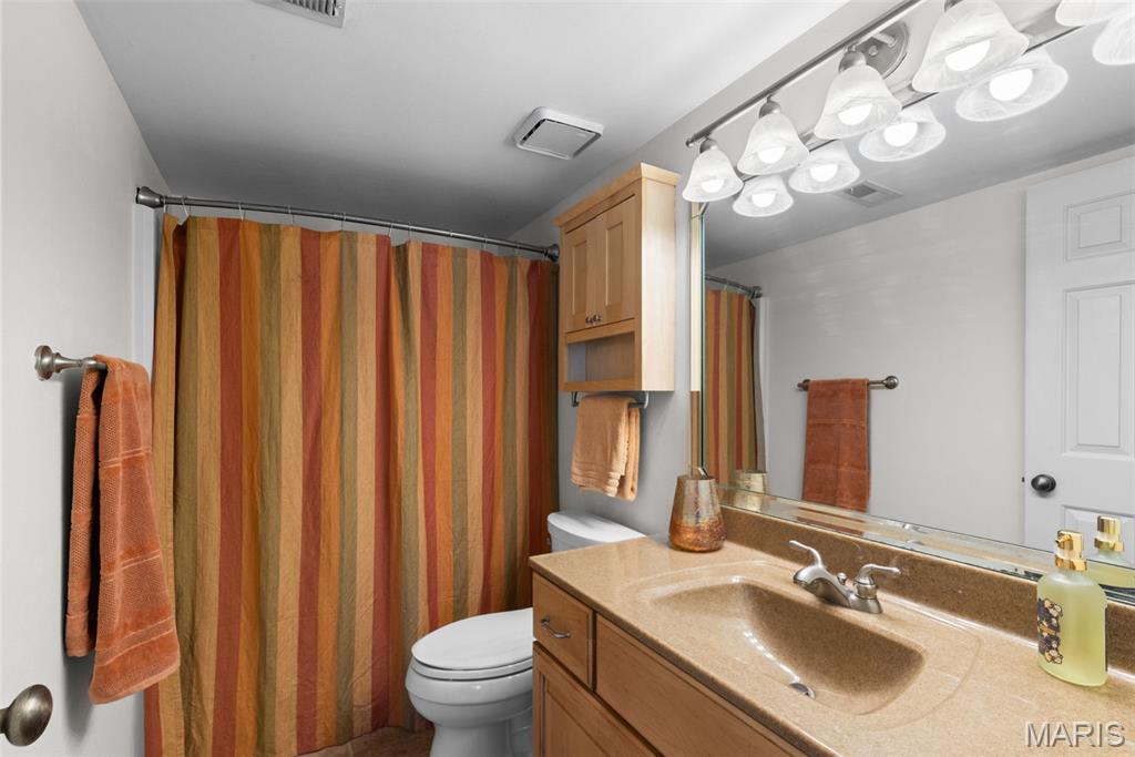 Brentwood Forest Condo Ph Eight - Residential