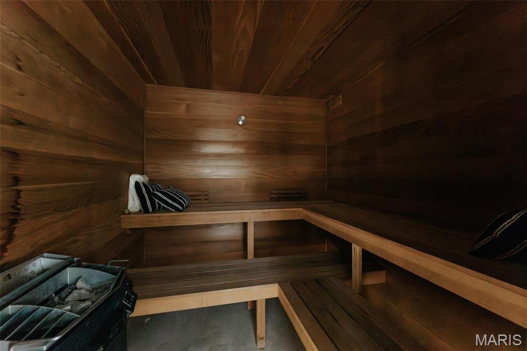 Emerald Hills - Residential