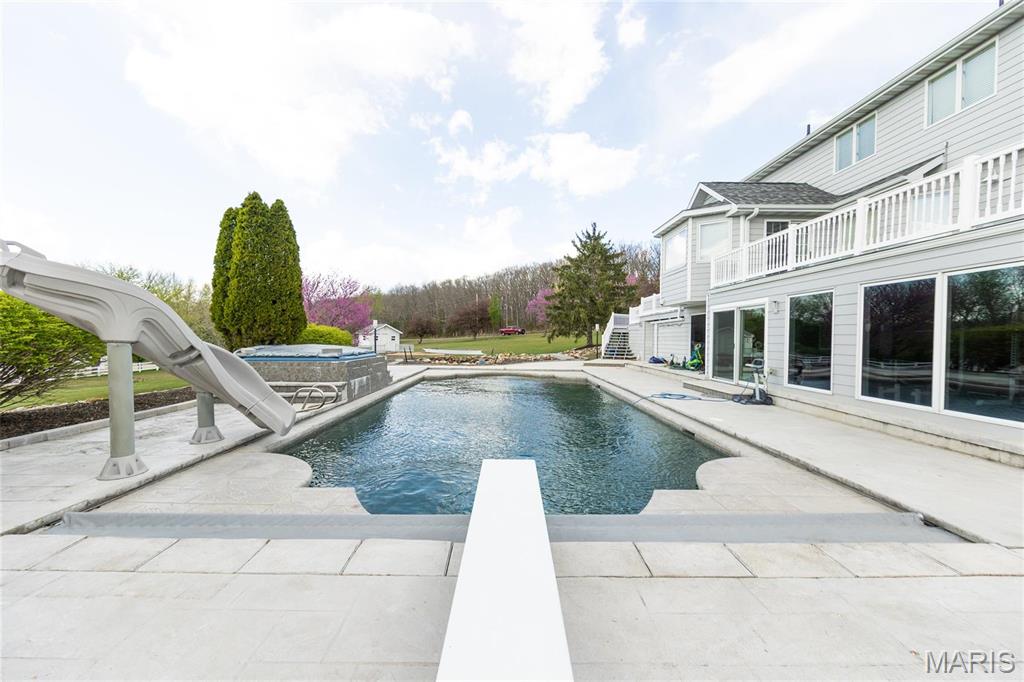 Emerald Hills - Residential