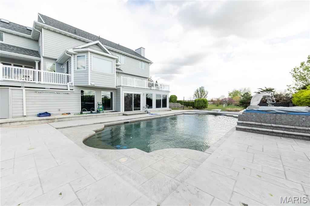 Emerald Hills - Residential