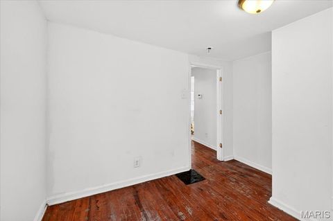 Tiny photo for 342 Alsobrook Street, Kirkwood, MO 63122 (MLS # 25080398)