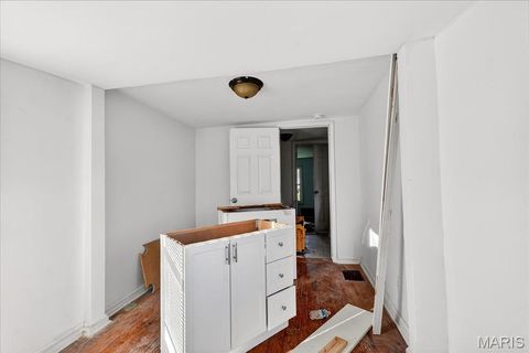 Tiny photo for 342 Alsobrook Street, Kirkwood, MO 63122 (MLS # 25080398)