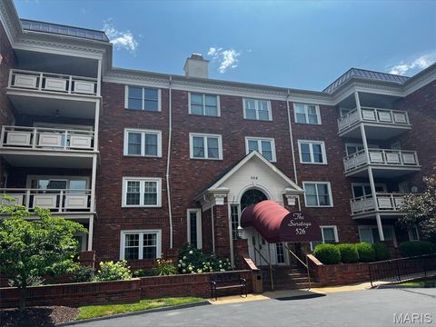 526 Sarah Lane 41 Creve Coeur MO 63141