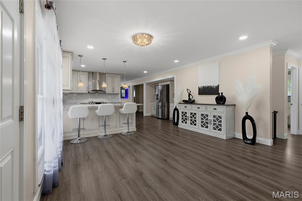Oakwood Manor - Residential
