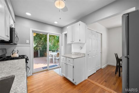 Tiny photo for 837 Greeley Avenue, Webster Groves, MO 63119 (MLS # 26044798)
