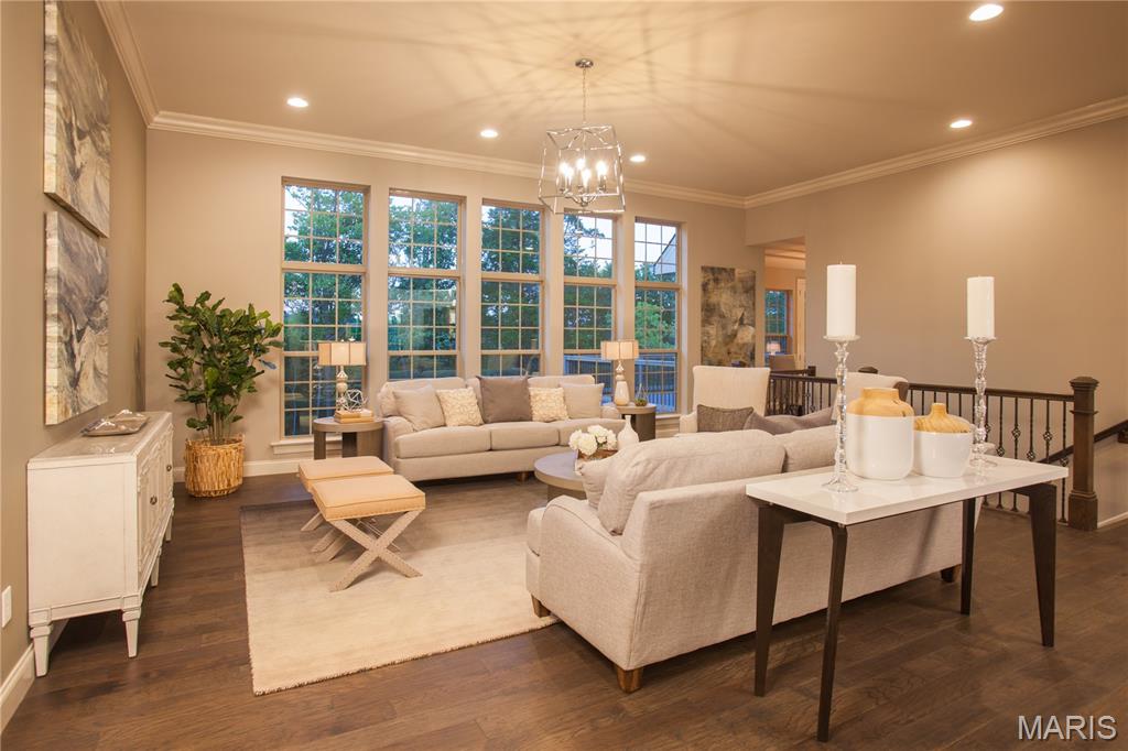 Sulphur Spring - Residential