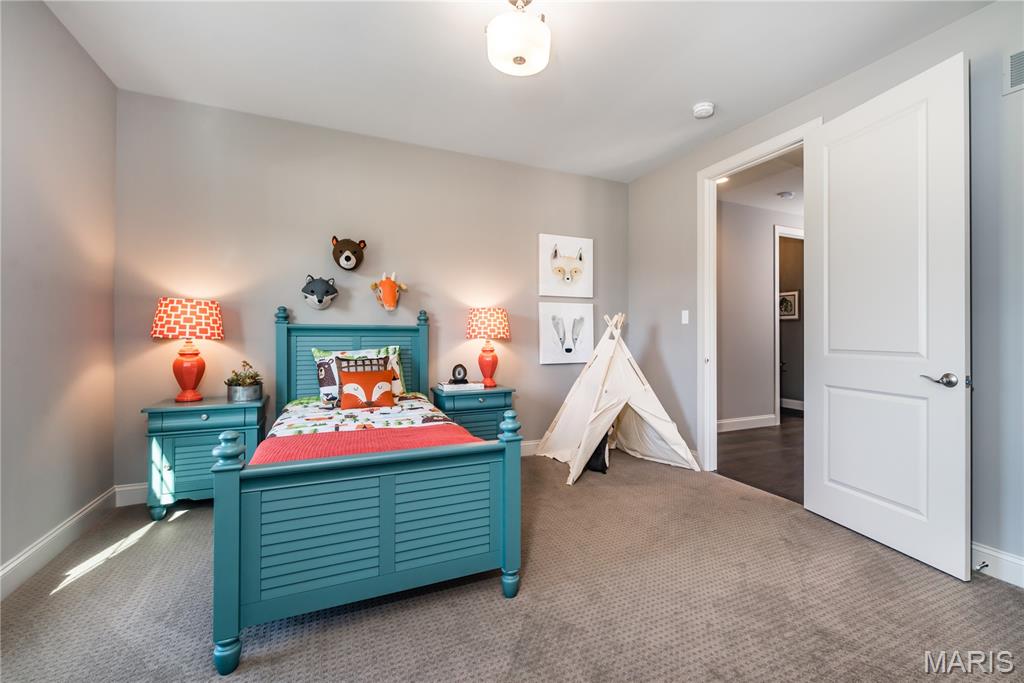 Sulphur Spring - Residential