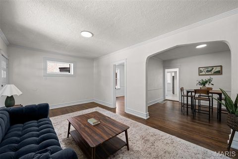 Tiny photo for 5006 Tholozan Avenue, St Louis, MO 63109 (MLS # 26030516)
