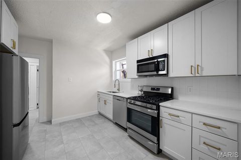 Tiny photo for 5006 Tholozan Avenue, St Louis, MO 63109 (MLS # 26030516)