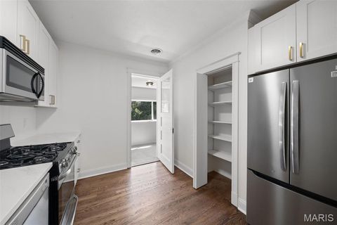Tiny photo for 5006 Tholozan Avenue, St Louis, MO 63109 (MLS # 26030516)