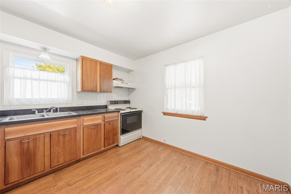 Oakville Acres Amd Of - Residential