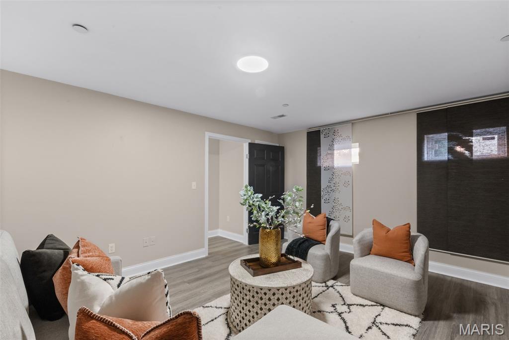 Lafayette Walk Condo Association - Residential