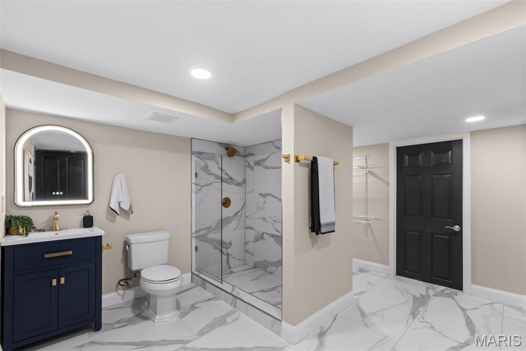 Lafayette Walk Condo Association - Residential