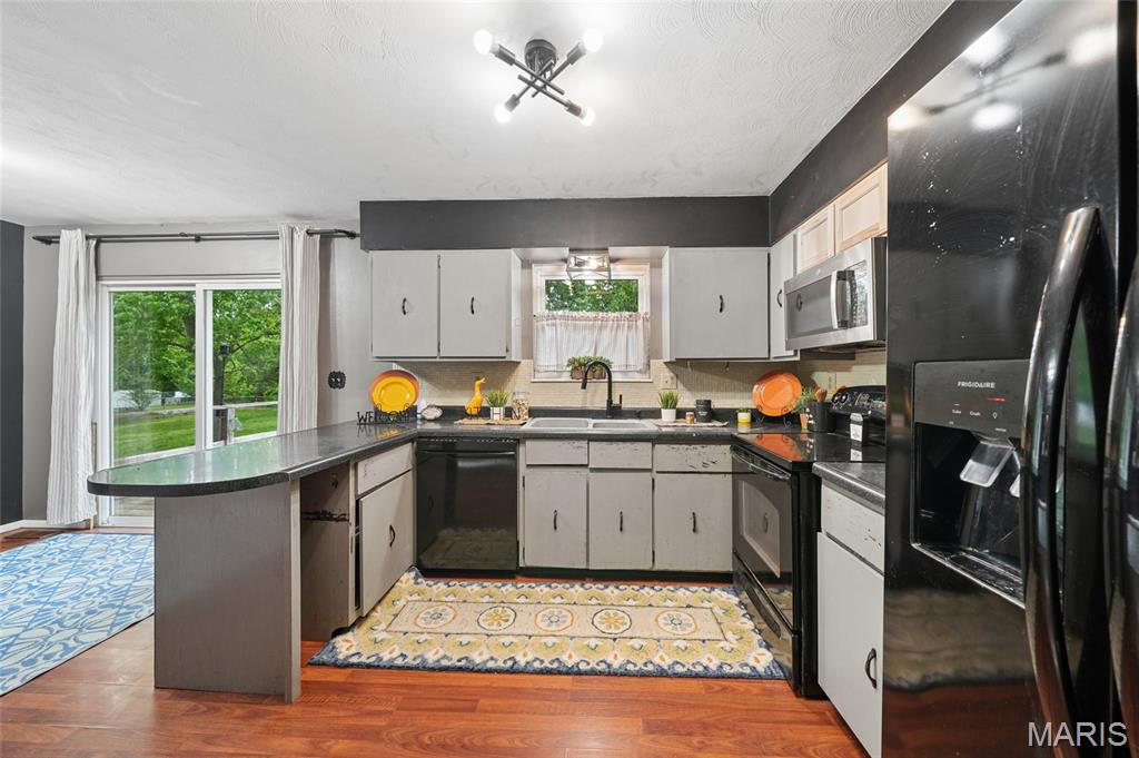 Athena Hills - Residential