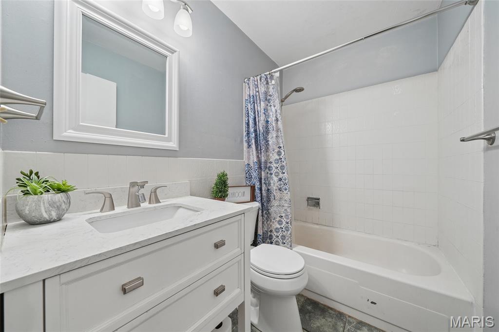 Athena Hills - Residential