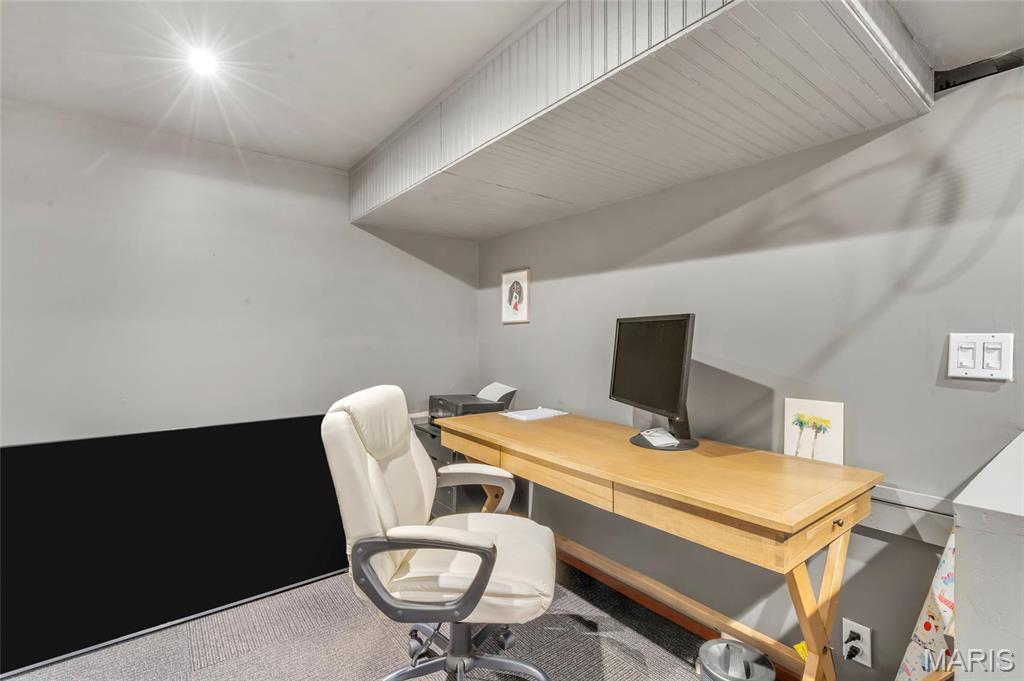 St Louis, Missouri 63122, United States, 2 Bedrooms Bedrooms, ,1 BathroomBathrooms,Residential,Pending,128829