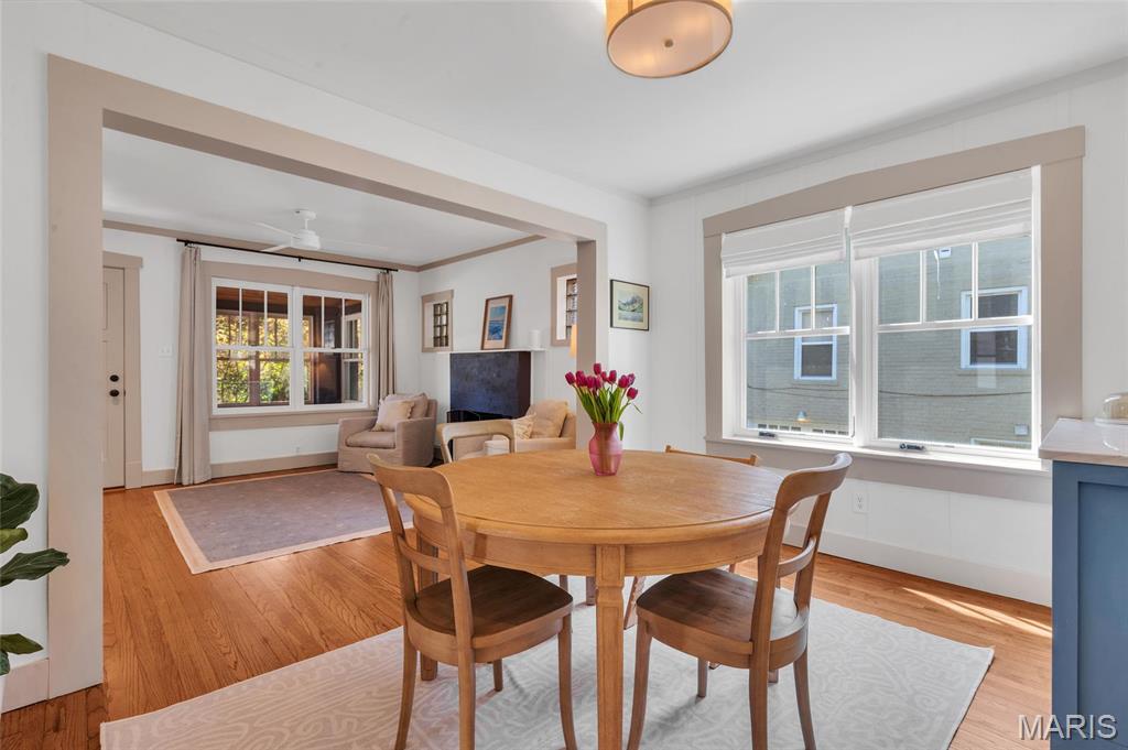 St Louis, Missouri 63122, United States, 2 Bedrooms Bedrooms, ,1 BathroomBathrooms,Residential,Pending,128829