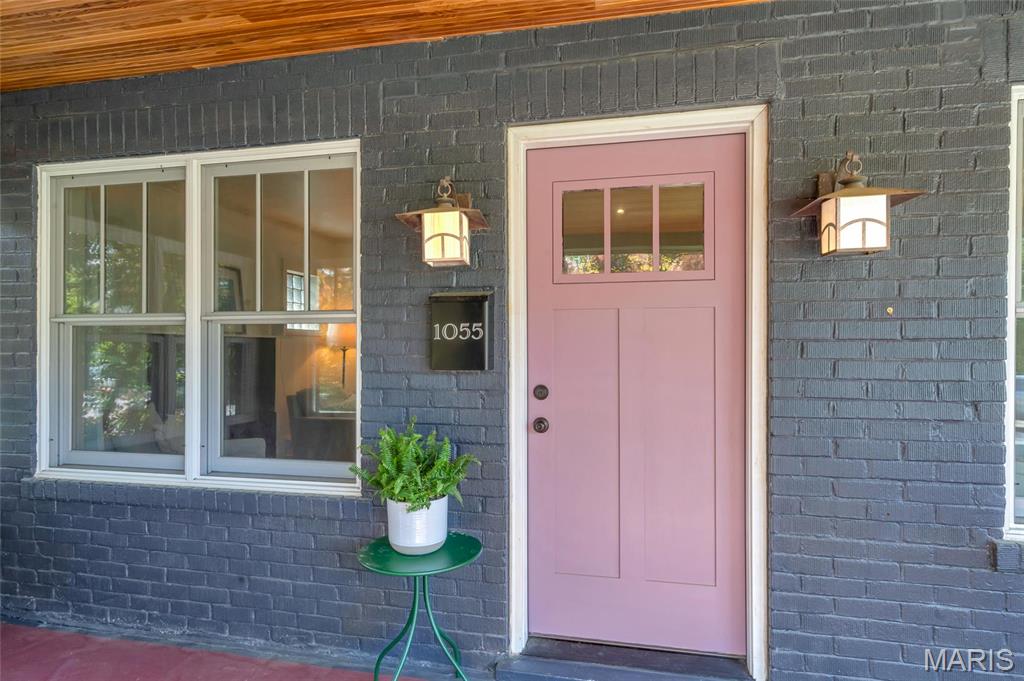 St Louis, Missouri 63122, United States, 2 Bedrooms Bedrooms, ,1 BathroomBathrooms,Residential,Pending,128829