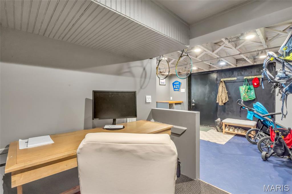 St Louis, Missouri 63122, United States, 2 Bedrooms Bedrooms, ,1 BathroomBathrooms,Residential,Pending,128829