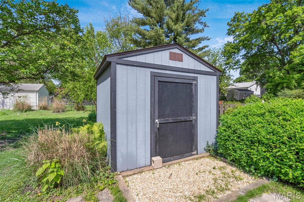 St Louis, Missouri 63122, United States, 2 Bedrooms Bedrooms, ,1 BathroomBathrooms,Residential,Pending,128829