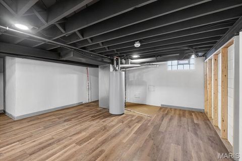 Tiny photo for 6409 Sutherland Avenue, St Louis, MO 63109 (MLS # 26018845)