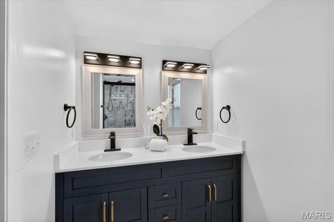 Tiny photo for 6409 Sutherland Avenue, St Louis, MO 63109 (MLS # 26018845)