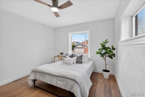 Tiny photo for 6409 Sutherland Avenue, St Louis, MO 63109 (MLS # 26018845)