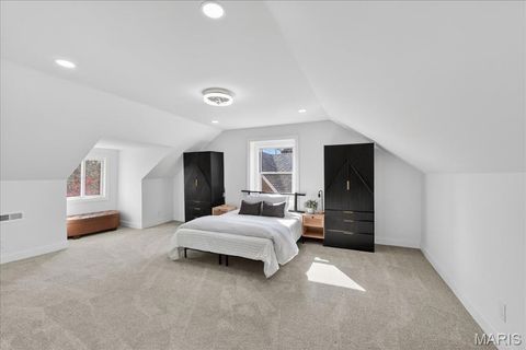 Tiny photo for 6409 Sutherland Avenue, St Louis, MO 63109 (MLS # 26018845)