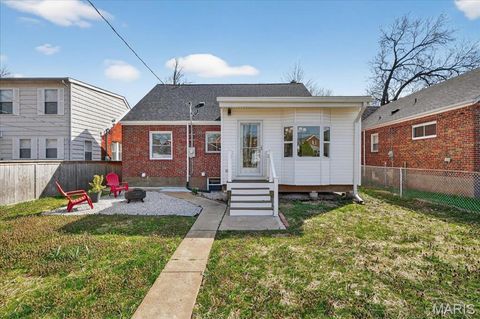 Tiny photo for 6409 Sutherland Avenue, St Louis, MO 63109 (MLS # 26018845)