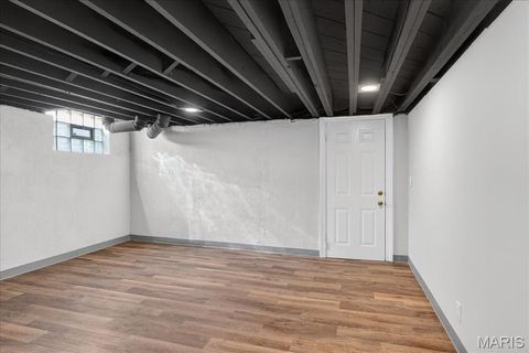 Tiny photo for 6409 Sutherland Avenue, St Louis, MO 63109 (MLS # 26018845)