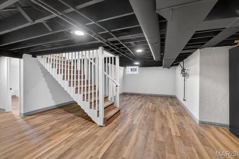 Tiny photo for 6409 Sutherland Avenue, St Louis, MO 63109 (MLS # 26018845)