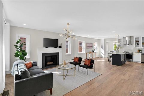 Tiny photo for 6409 Sutherland Avenue, St Louis, MO 63109 (MLS # 26018845)