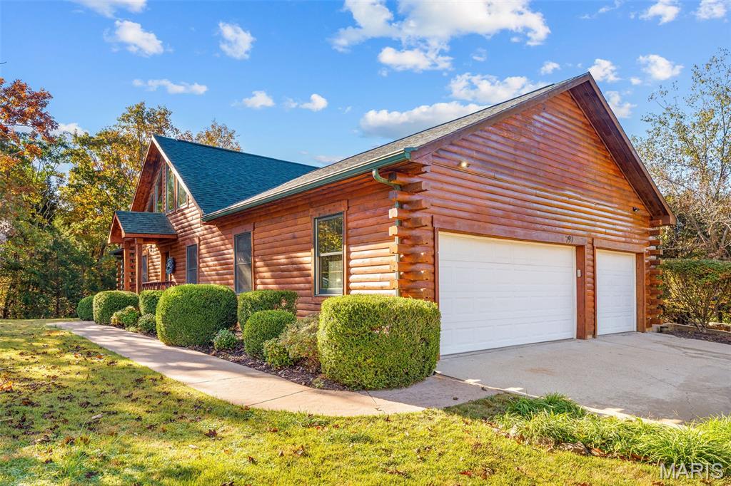 Emerald Pointe - Residential