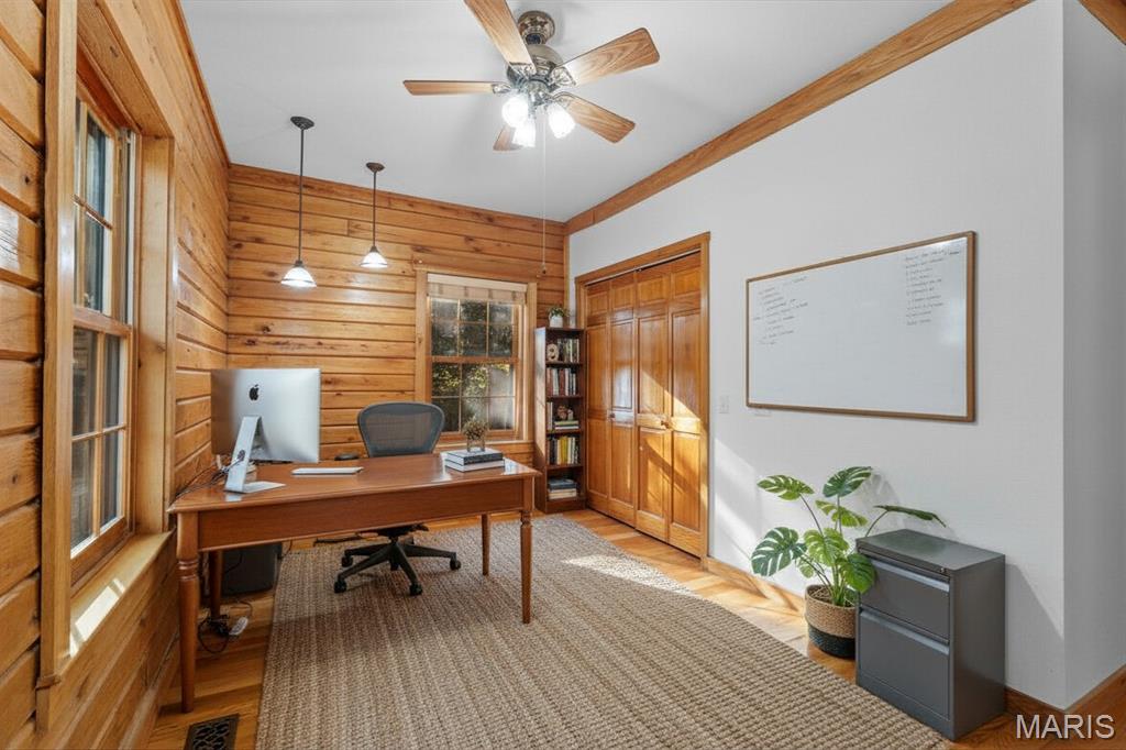 Emerald Pointe - Residential