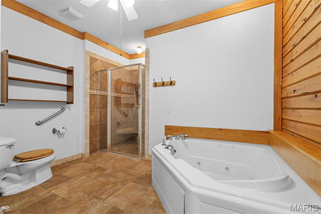 Emerald Pointe - Residential