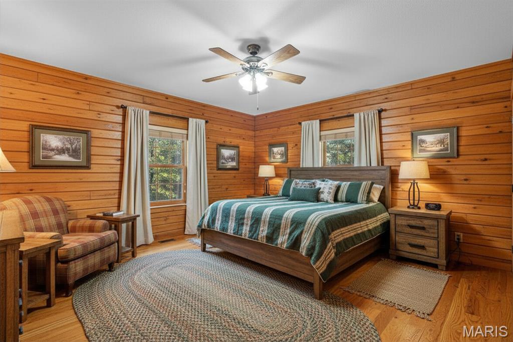 Emerald Pointe - Residential