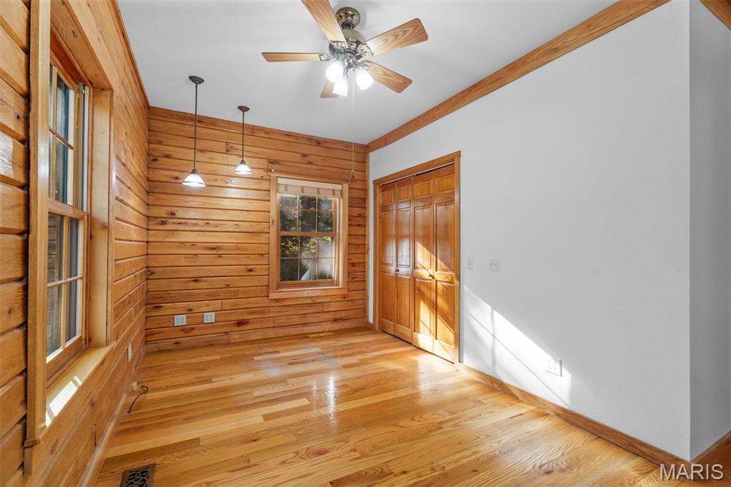 Emerald Pointe - Residential