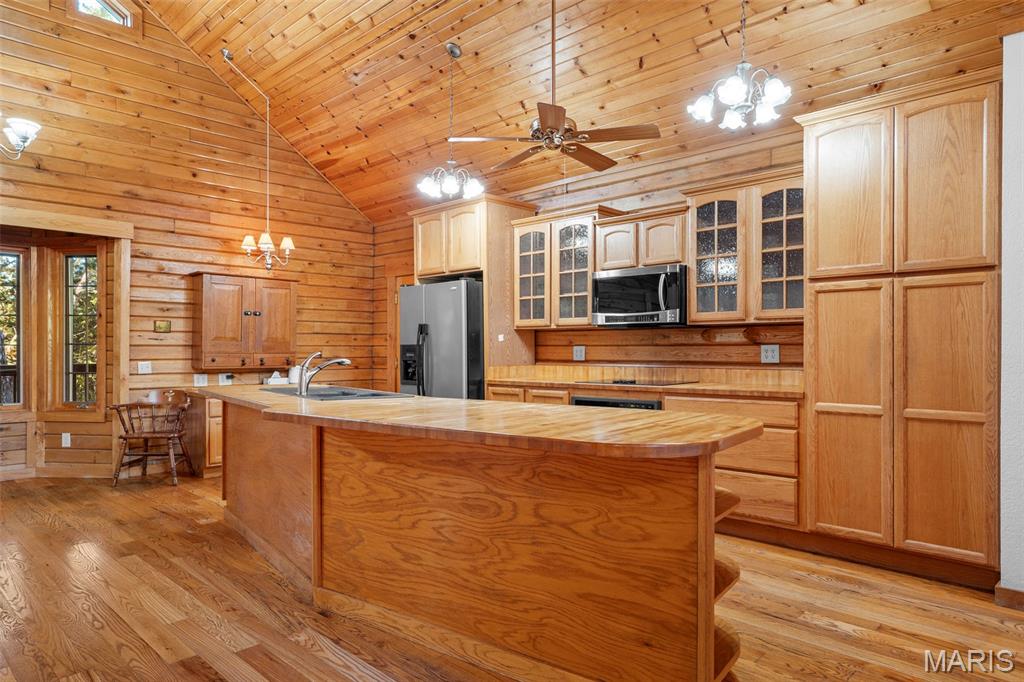 Emerald Pointe - Residential