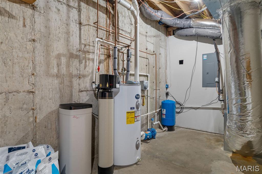 Emerald Pointe - Residential