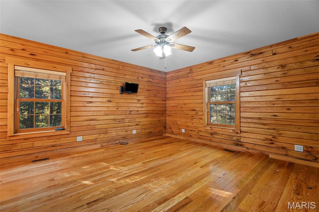 Emerald Pointe - Residential