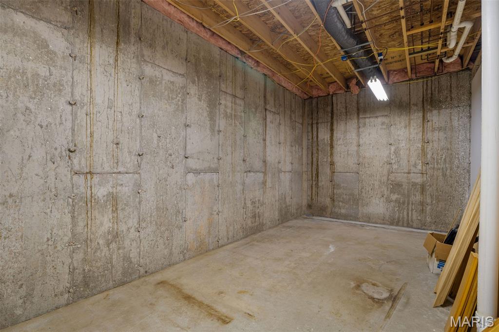 Emerald Pointe - Residential